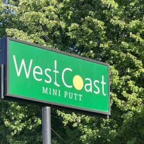 West Coast Mini Putt photo 4